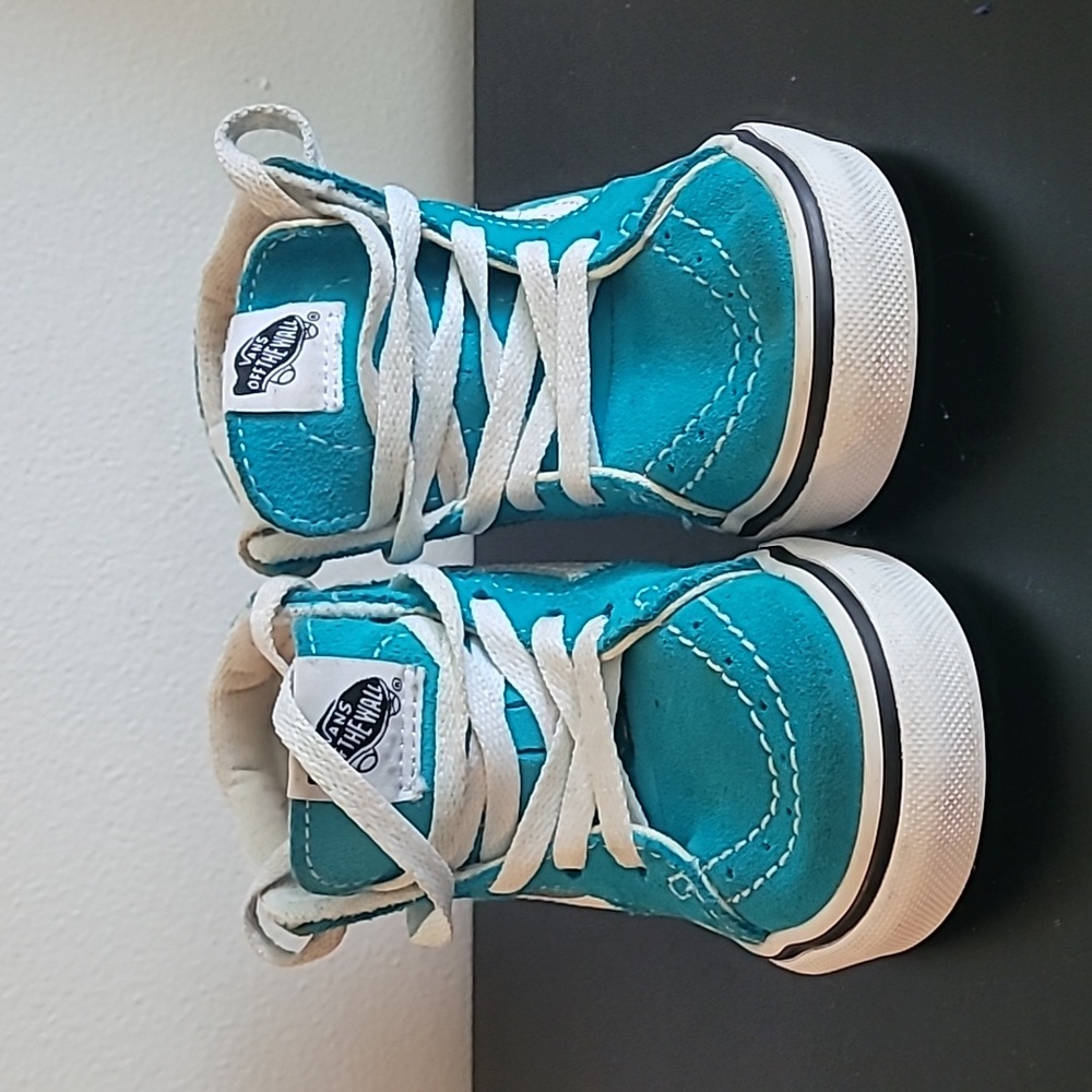 Vans Kids Teal High-Top Sneakers with White Laces